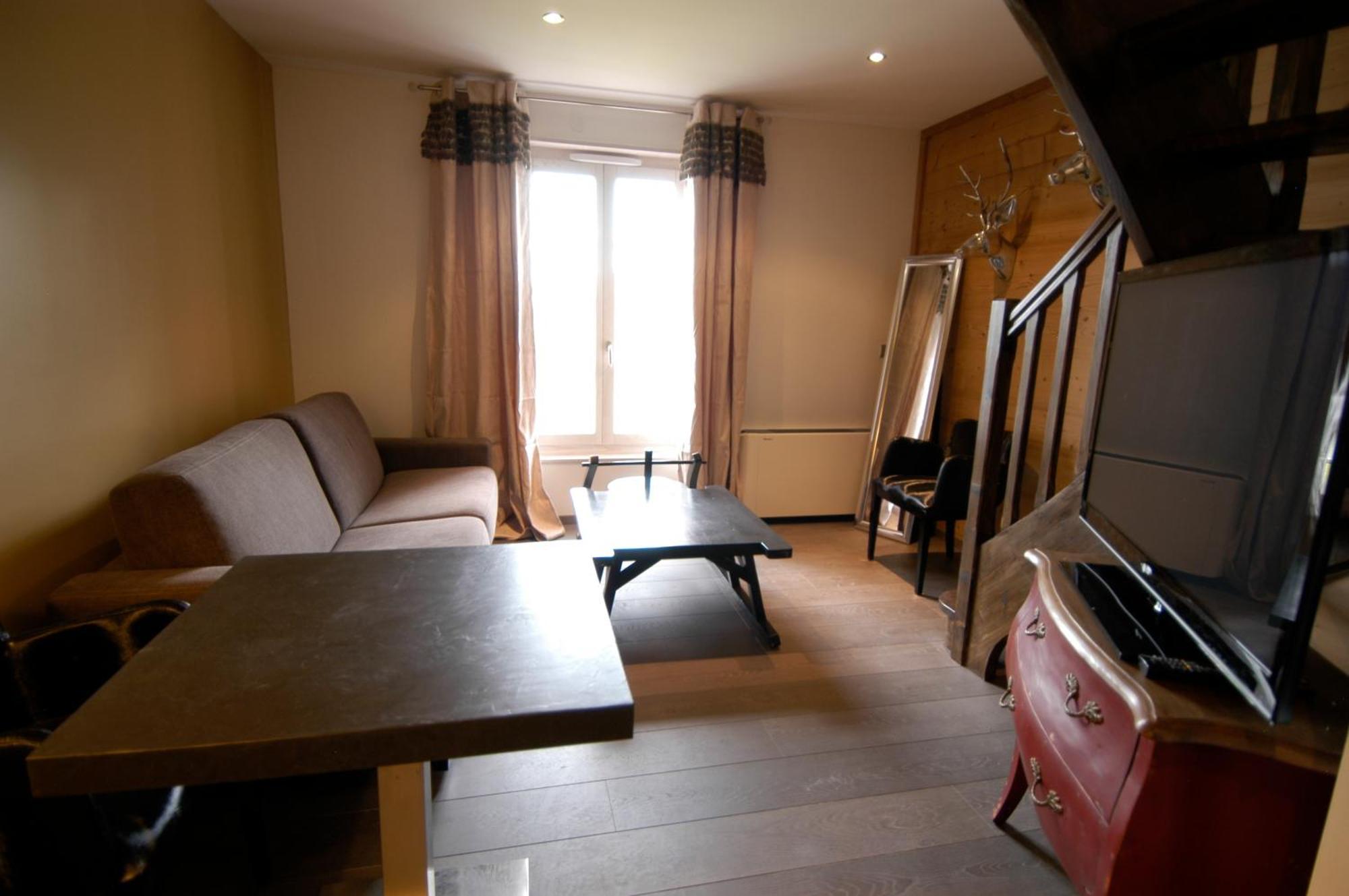 Auberge De Maison Rouge Vétraz-Monthoux Eksteriør billede