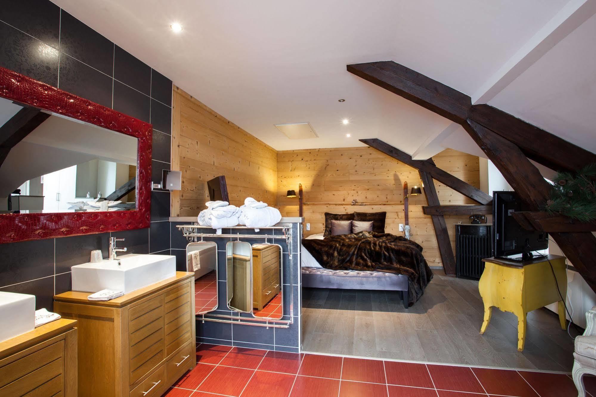 Auberge De Maison Rouge Vétraz-Monthoux Eksteriør billede