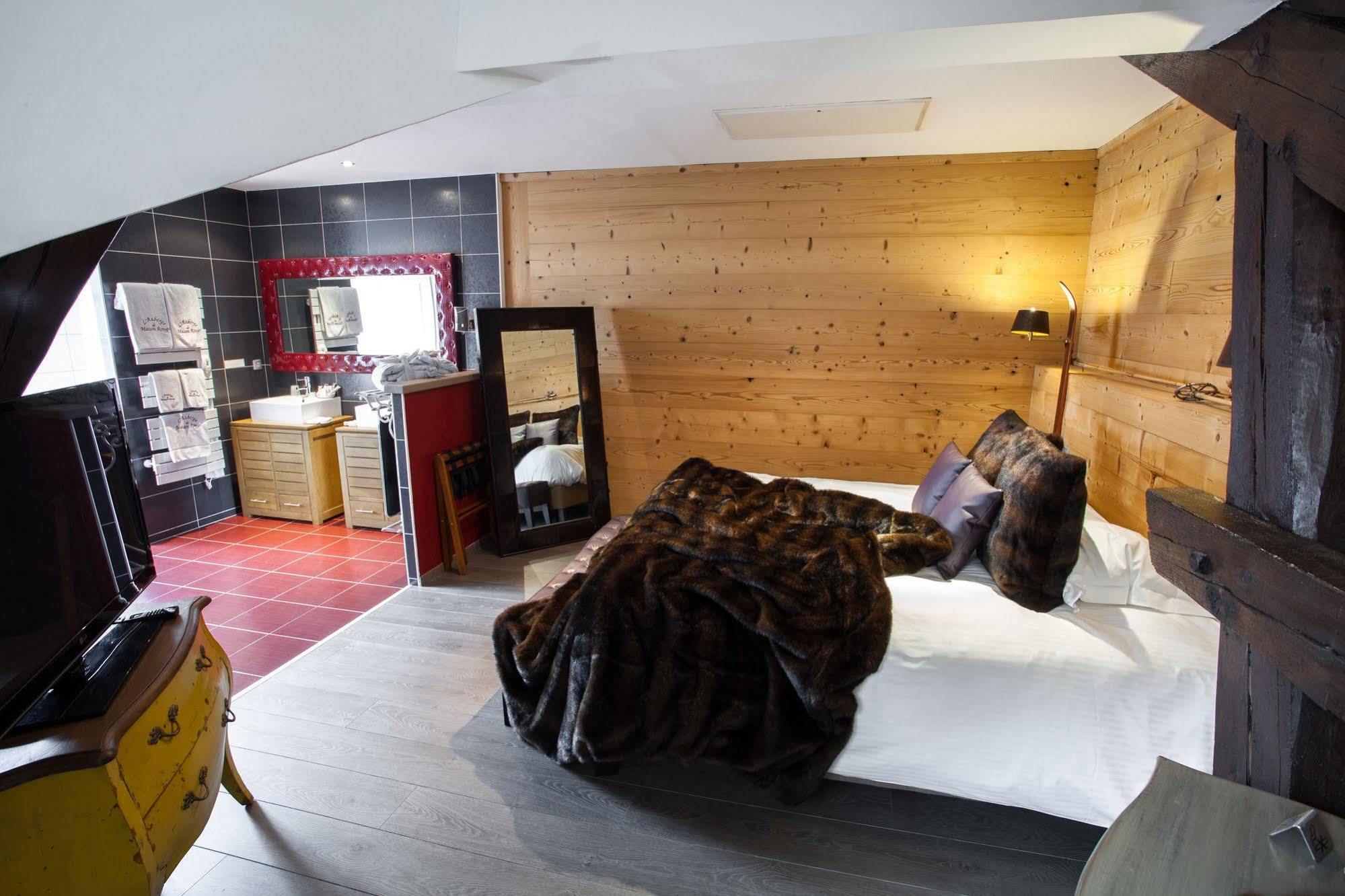 Auberge De Maison Rouge Vétraz-Monthoux Eksteriør billede